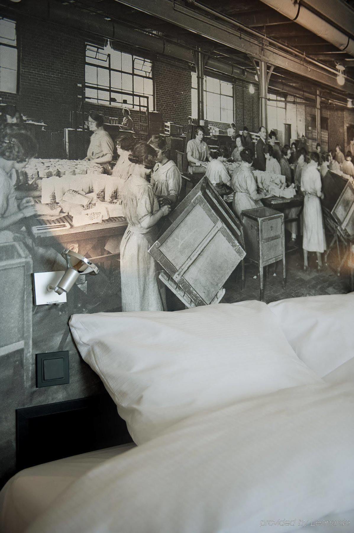Inntel Amsterdam Hotel 4*
