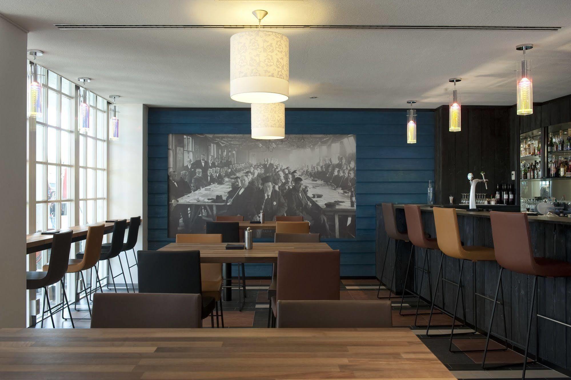 Hotel Inntel Amsterdam 4*